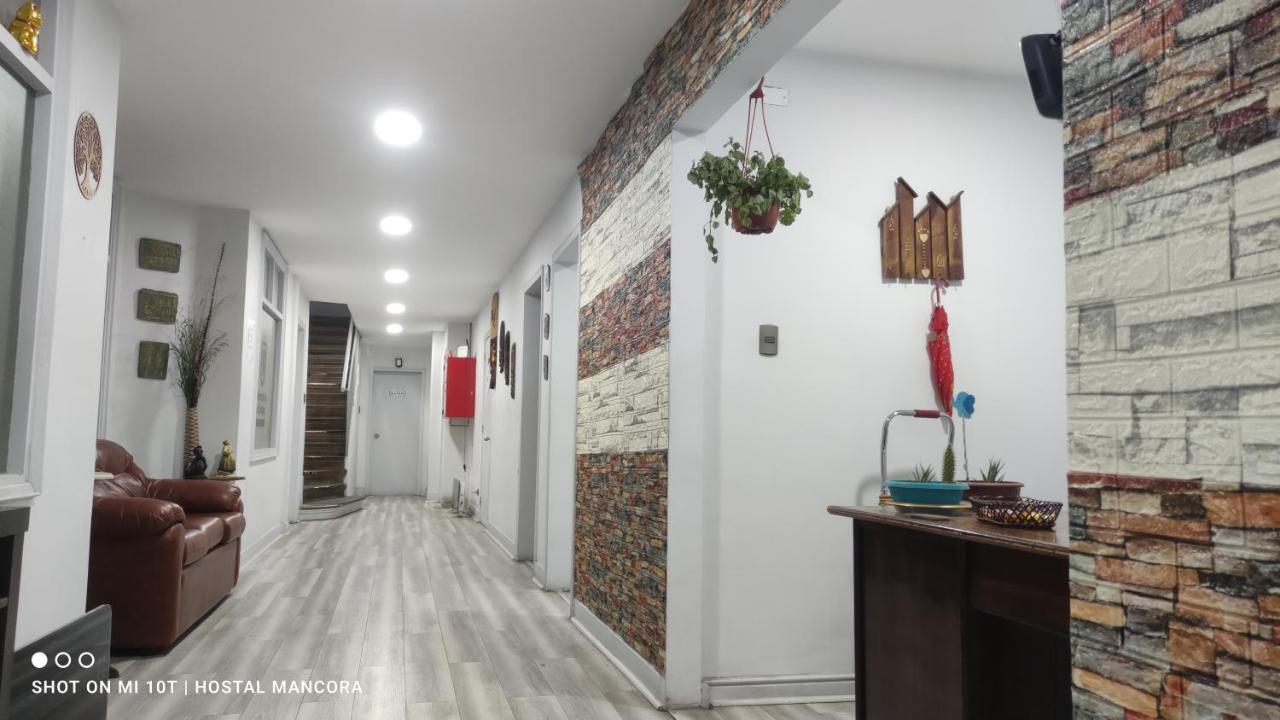 Hostal Mancora Monjitas 755 Hotel Santiago de Chile Bagian luar foto